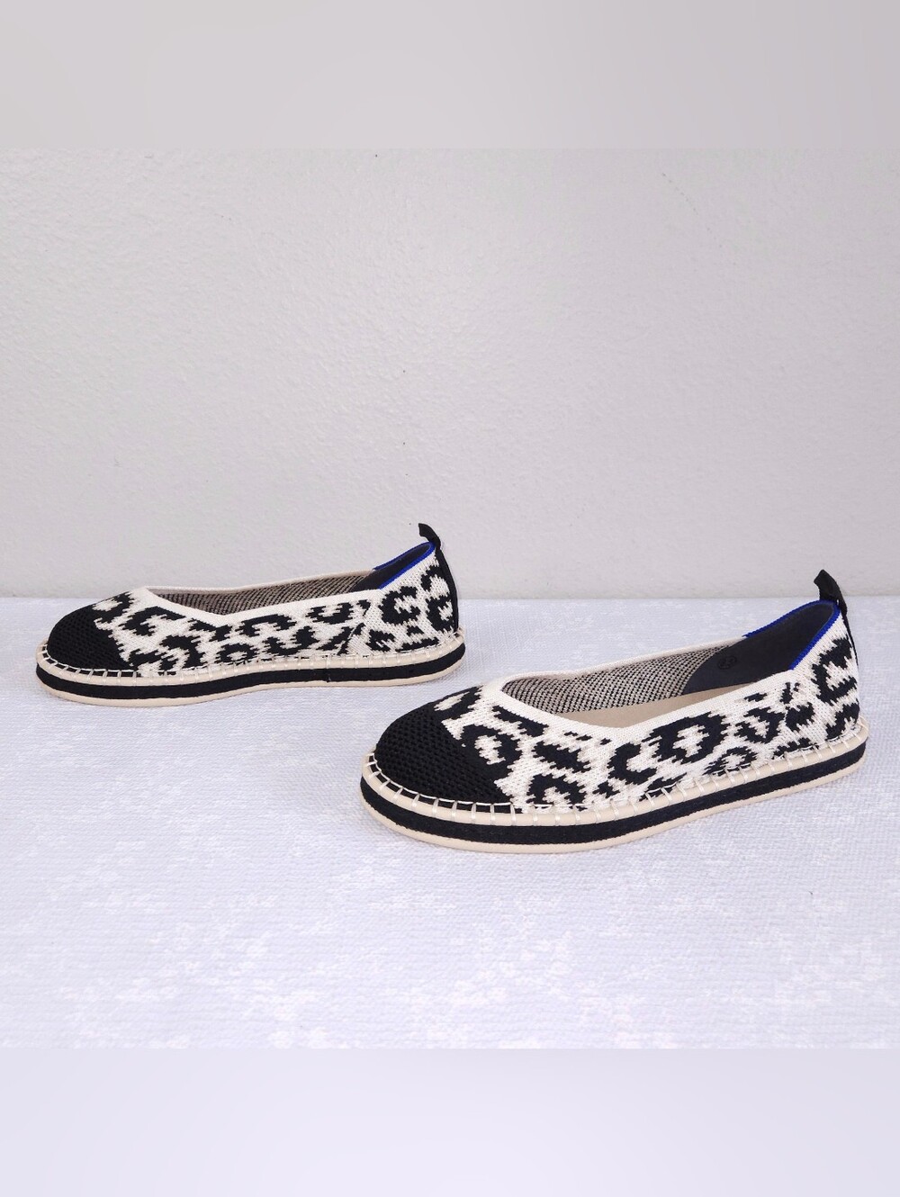 Rothy's The Espadrille Flats US 8.5 Sandy Cat Leopard Print Natural Hemp Slip-On